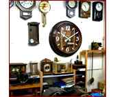 愛知県名古屋市の時計修理工房では100年経った時計も直します。